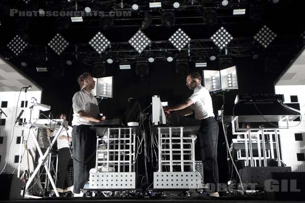 SOULWAX - 2016-08-28 - SAINT CLOUD - Domaine National - Scene de l'Industrie - 